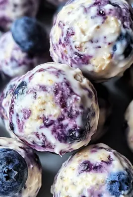 Blueberry Cheesecake Protein Bites